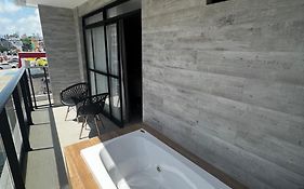 UaiFlat! Conforto, praticidade e com jacuzzi!